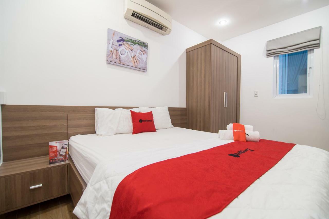 Reddoorz Plus Near Tan Dinh Market Ho Chi Minh City Exterior photo